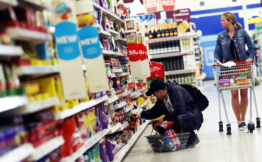 脱欧让英国人“变穷”了吗？消费生活水准下降危机