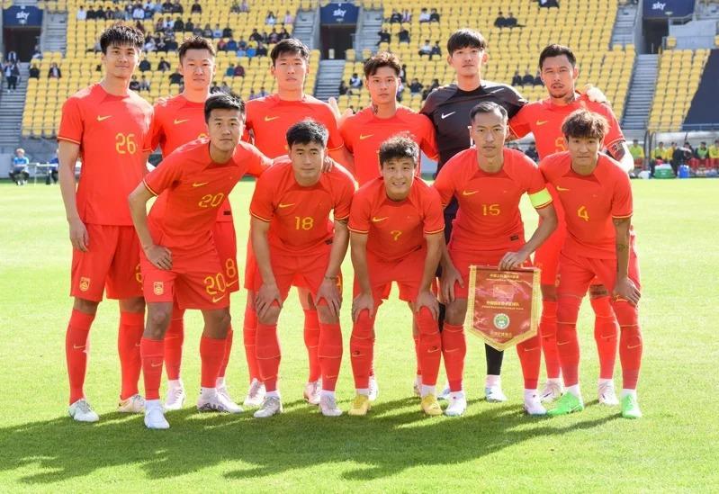 中国足坛贪腐逾20俱乐部未曝光 中媒促严惩